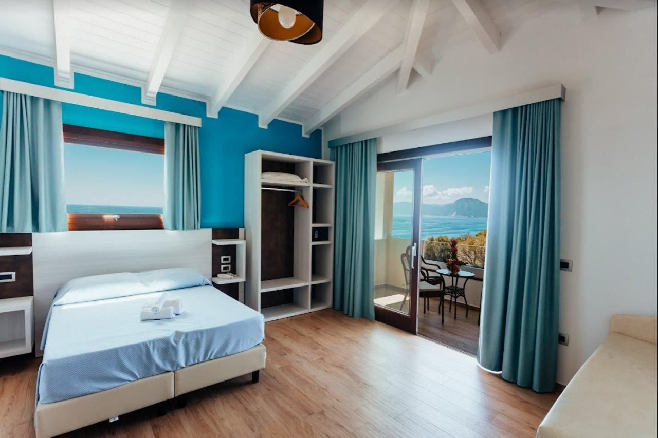 I Ginepri Hotel Cala Gonone Esterno foto