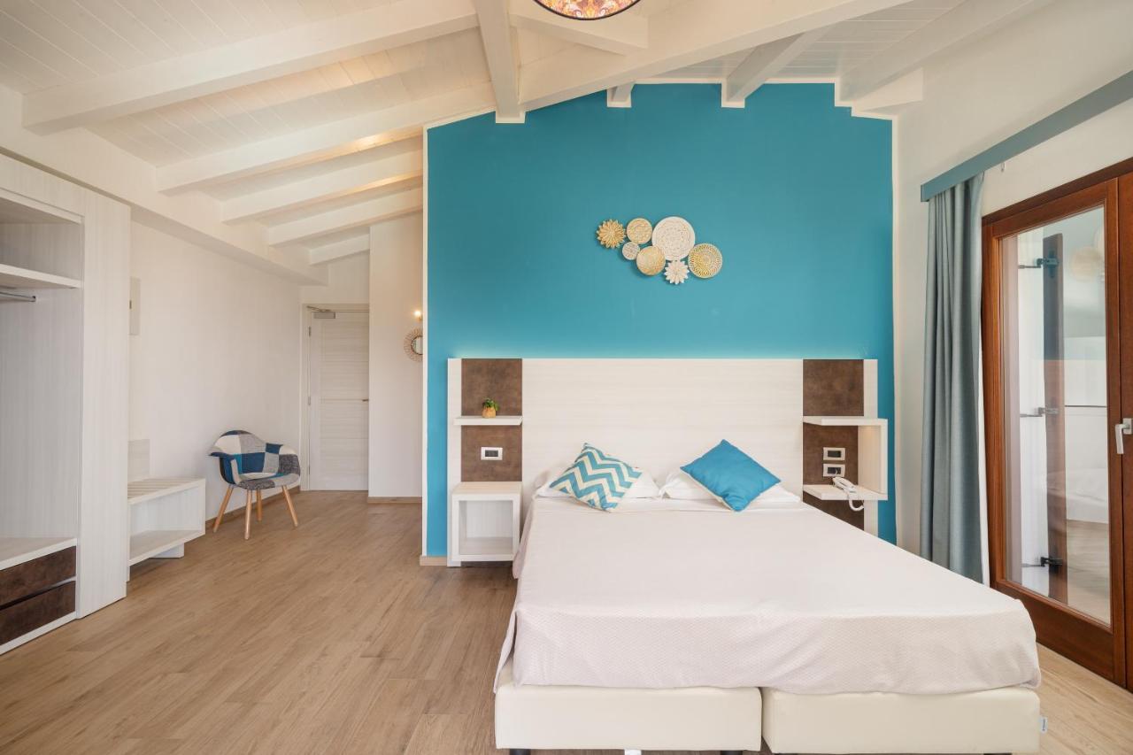 I Ginepri Hotel Cala Gonone Esterno foto