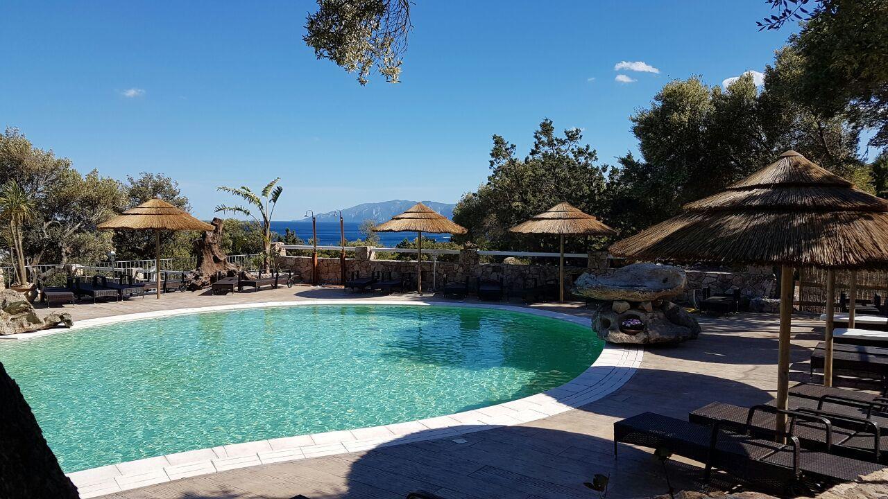 I Ginepri Hotel Cala Gonone Esterno foto